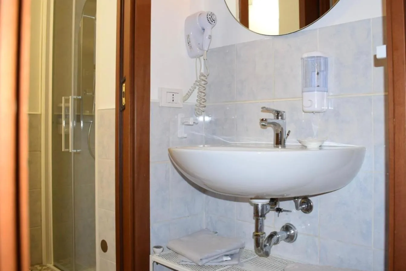 Appartamento Casa E Giardino Relax In Crema Italia